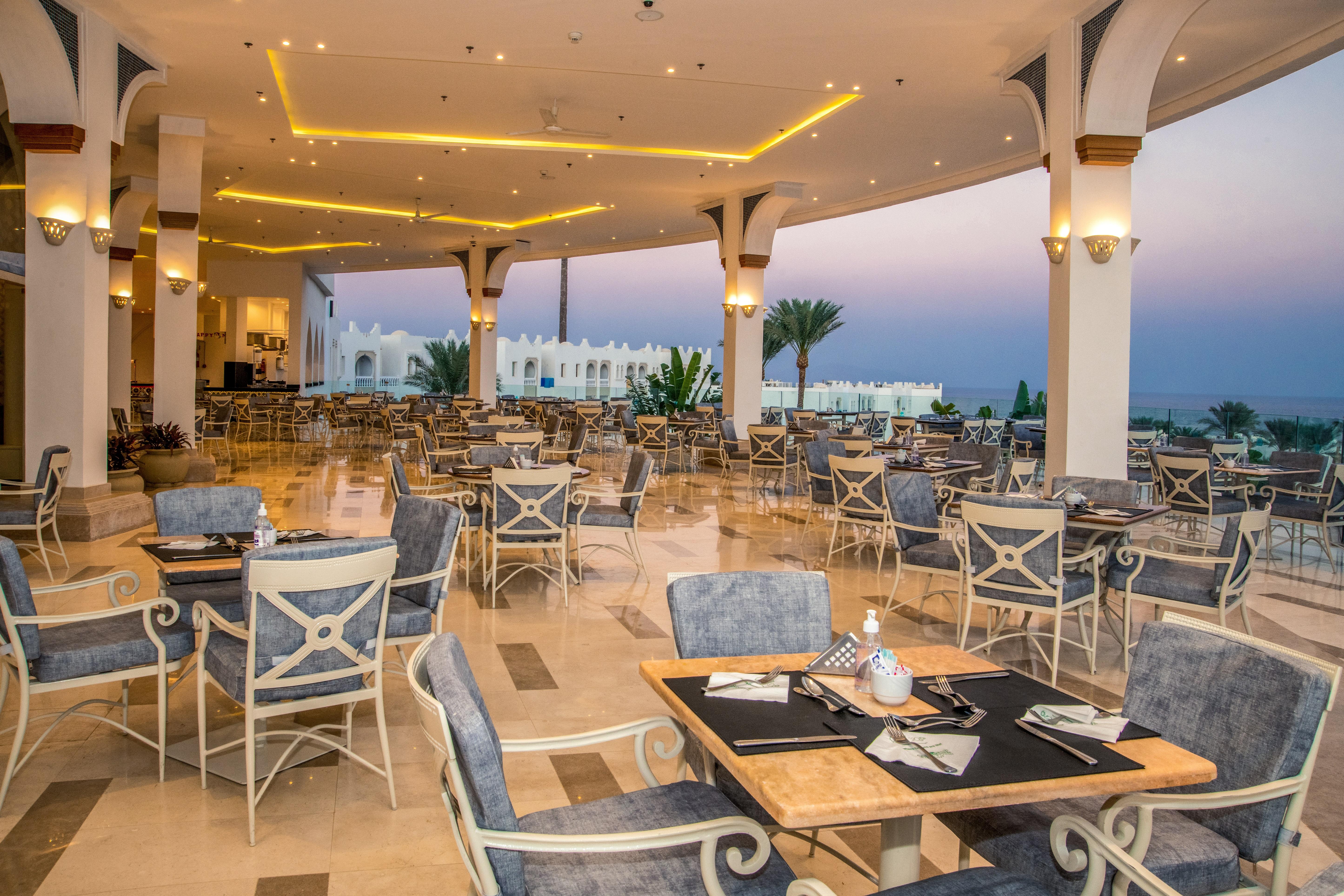 Sunrise Diamond Beach Resort -Grand Select Σαρμ Ελ Σέιχ Εξωτερικό φωτογραφία The restaurant at the hotel